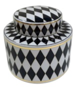 Ваза с крышкой 20h  FANCY, CHESS