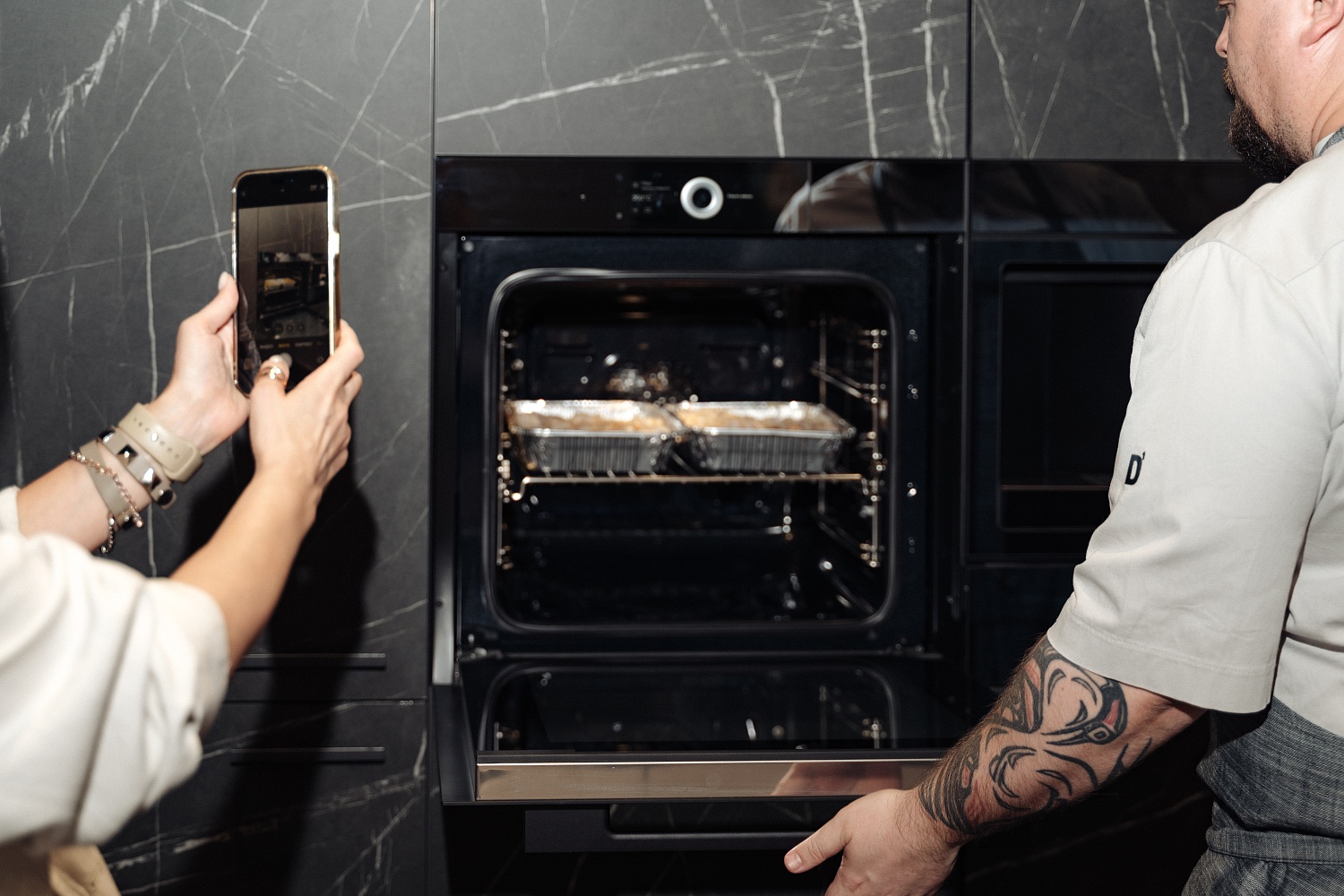 МАСТЕР-КЛАСС по бытовой технике V-ZUG (Швейцария) и BORA (Германия) с дегустацией блюд