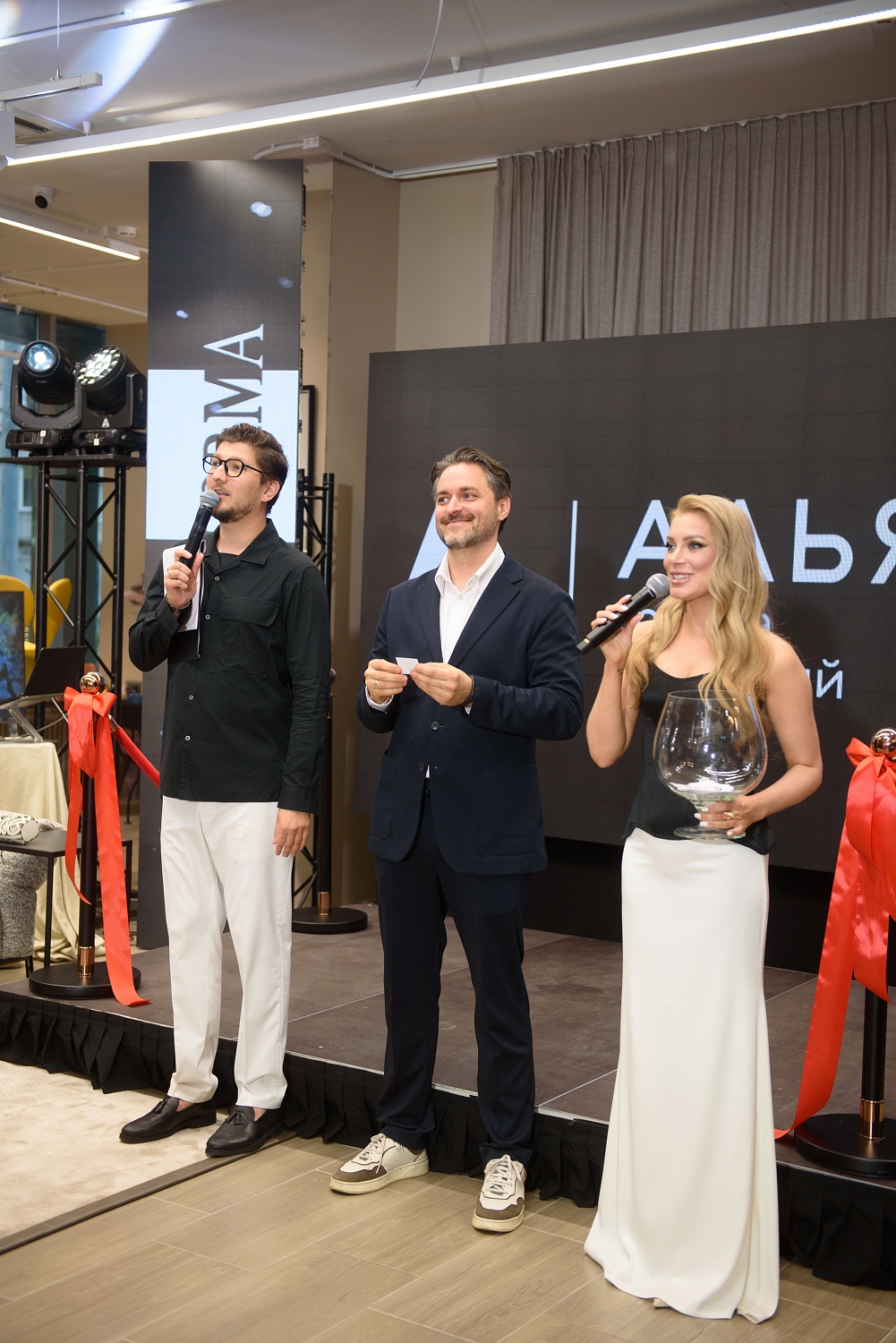 ОТКРЫТИЕ НОВОГО САЛОНА