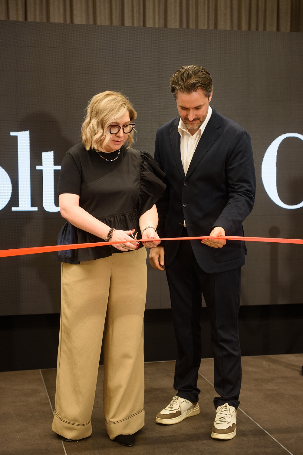 ОТКРЫТИЕ НОВОГО САЛОНА