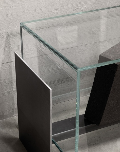 966530b3-a4b2-423e-823e-8716adea2bf1