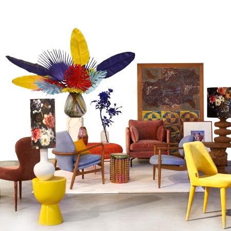 showroom lounge vloer grijs