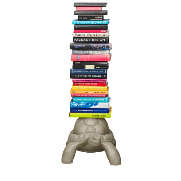 Qeeboo--Turtle-Carry-Bookcase--design-Marcantonio--05--dove-grey