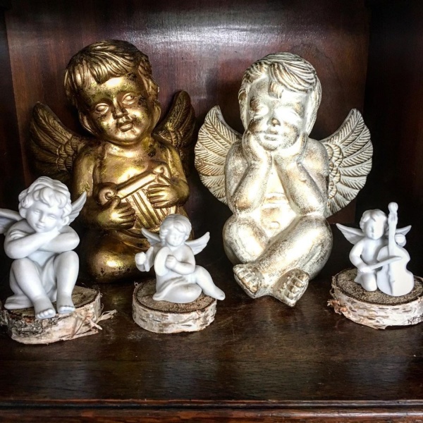 69033187_122122799100128_502676447324267241_n