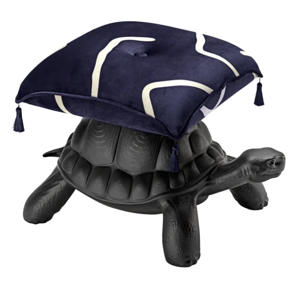 Qeeboo--Turtle-Carry-Pouf--design-Marcantonio--05--black