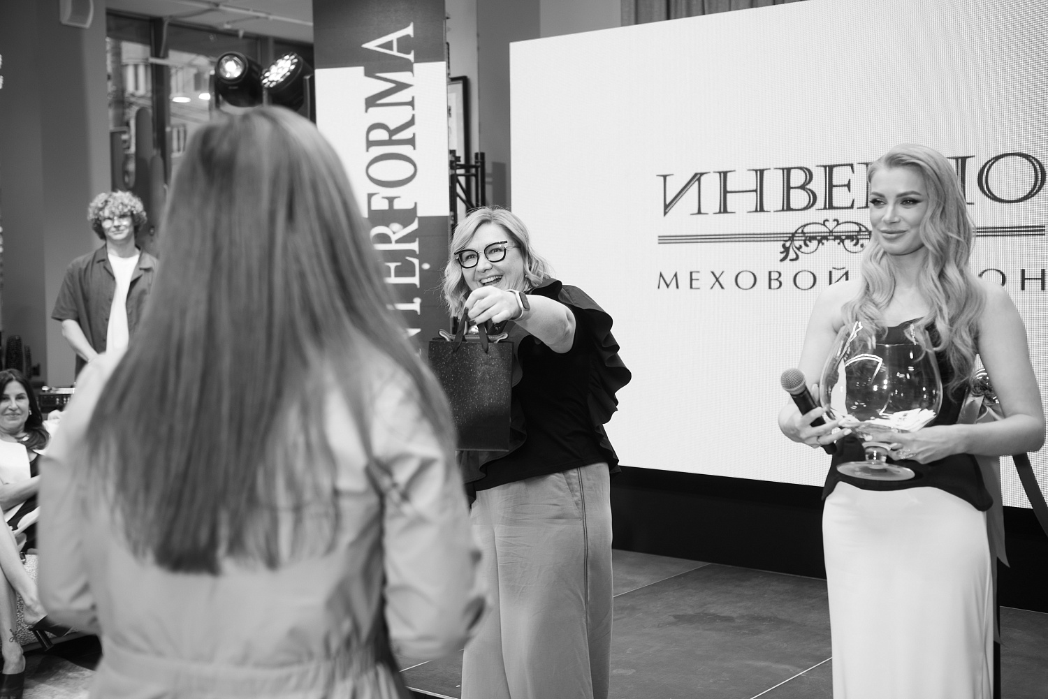 ОТКРЫТИЕ НОВОГО САЛОНА