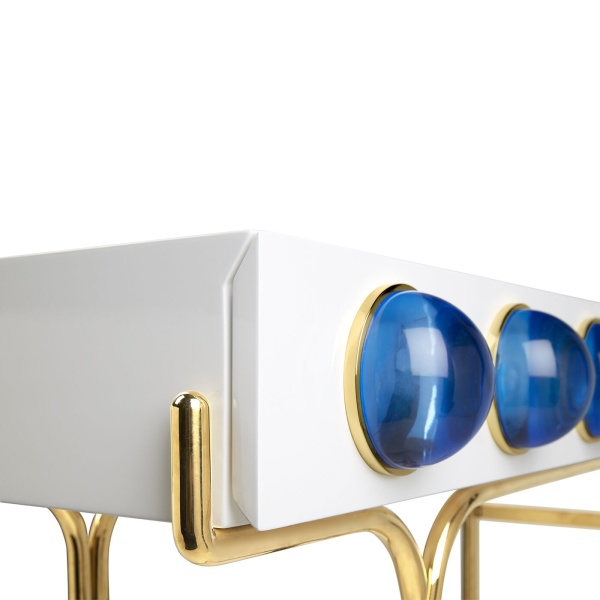 06ad6cf86ebc83a4d8d549ed979c8c20