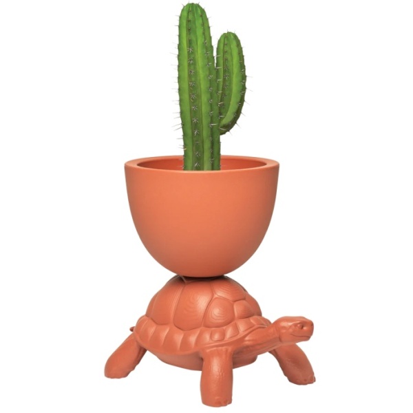Qeeboo--Turtle-Carry-Planter-and-Champagne-Cooler--design-Marcantonio--07--terracotta
