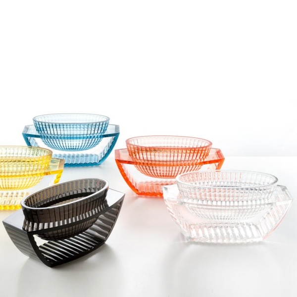 Ваза-шале KARTELL U SHINE Smoke. Размер: 29х15х14h см.