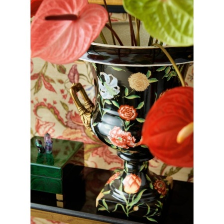 091221_05_square-700x700