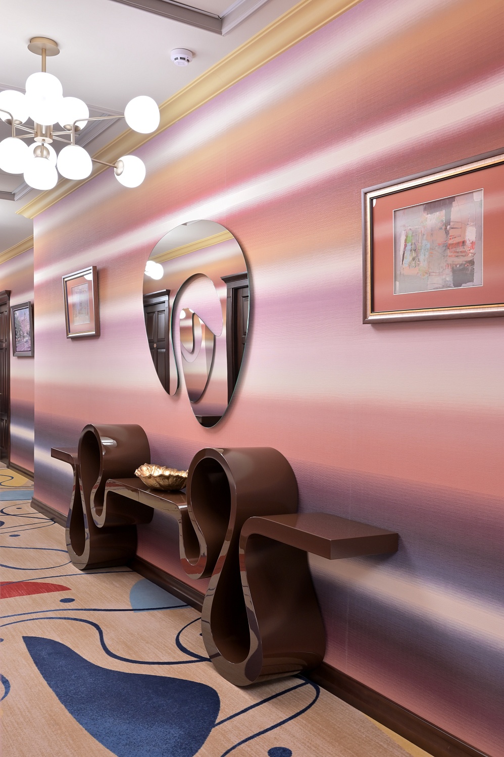 Интерьер гостиничного коридора